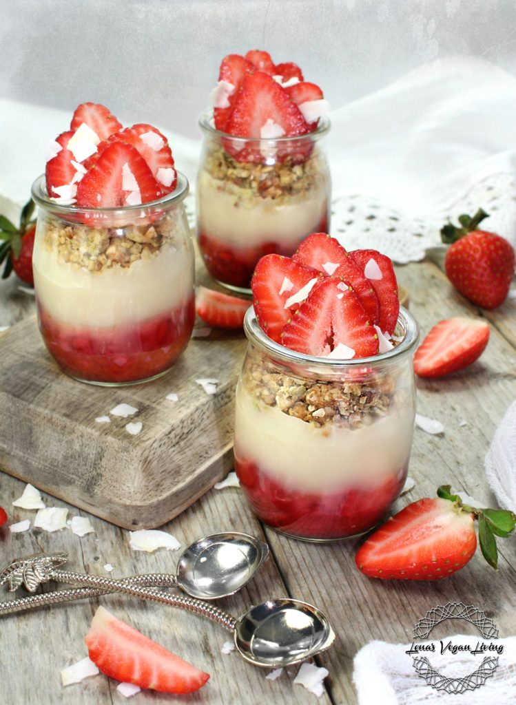 Vanilla Custard with Quinoa Granola and Strawberries is a pure delight in tiny jar. Vegan- Gluten Free - Refined Sugar Free